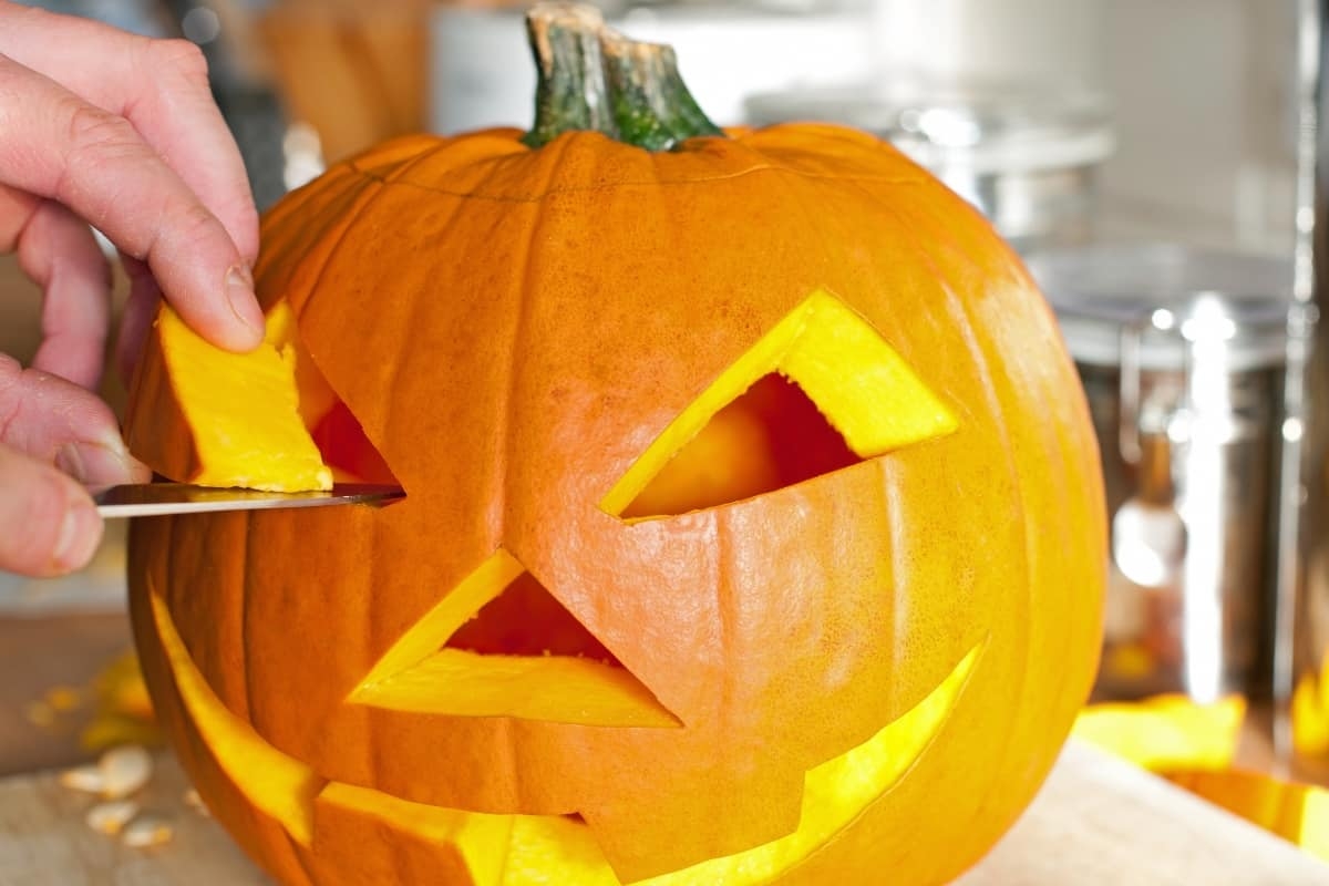 25 Free Printable Pumpkin Carving Stencils So Easy Anyone Can Do Them Nerdy Mamma